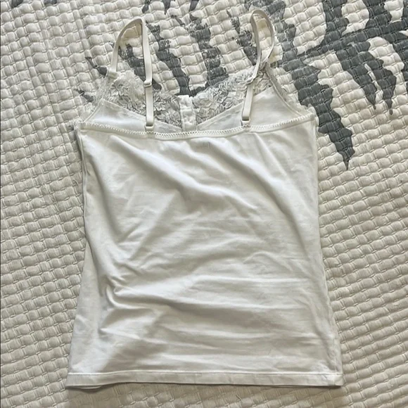 White Lace Trim Tank Top - Picture 4 of 5